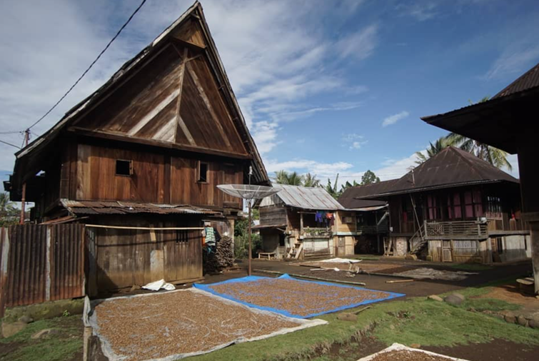 Rumah Adat Basemah