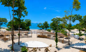 Pantai Setigi Heni