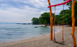 Pantai Semukuk