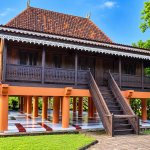 Rumah Adat Kajang Lako